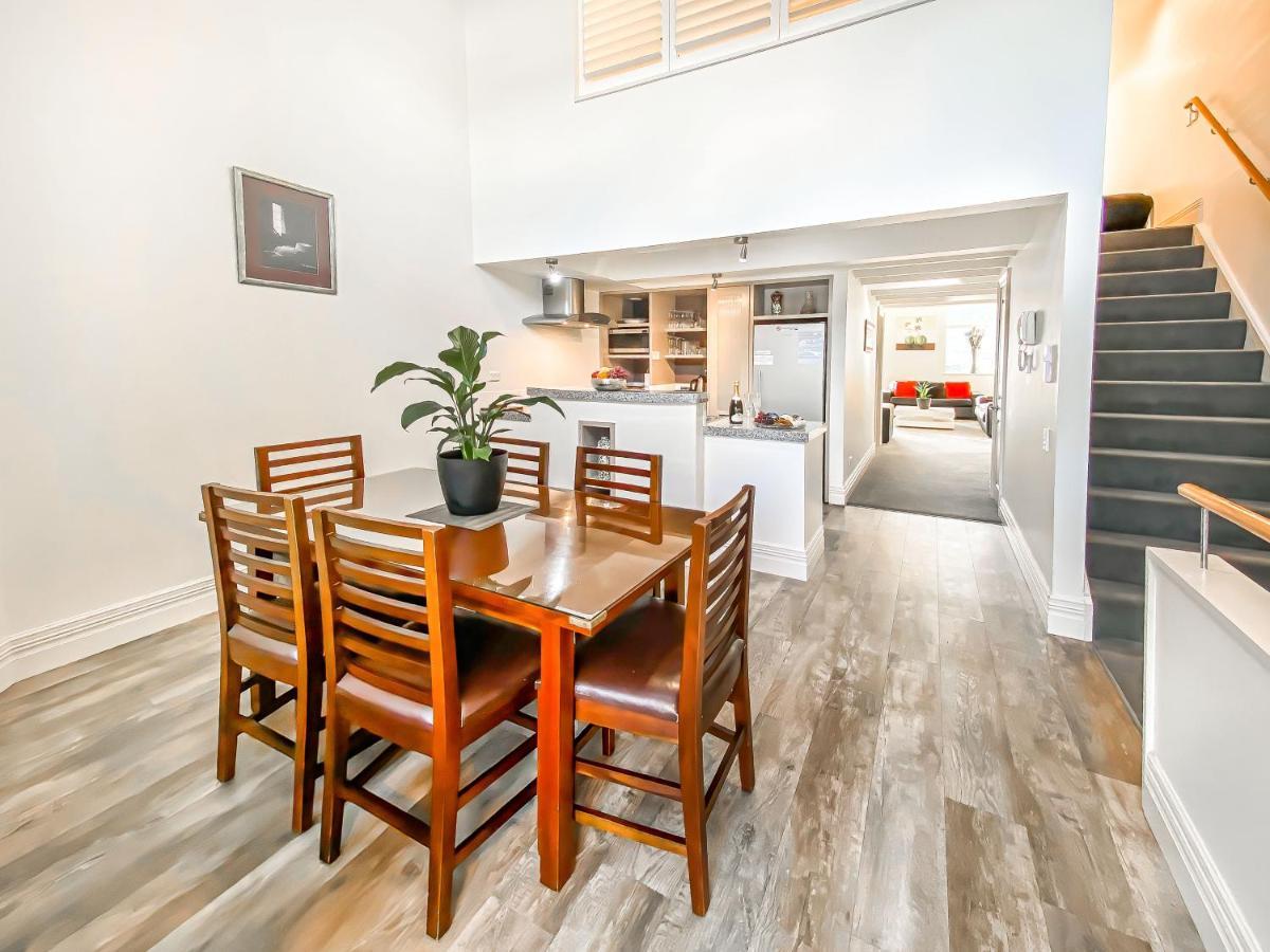 Picton Waterfront Apartments Bagian luar foto